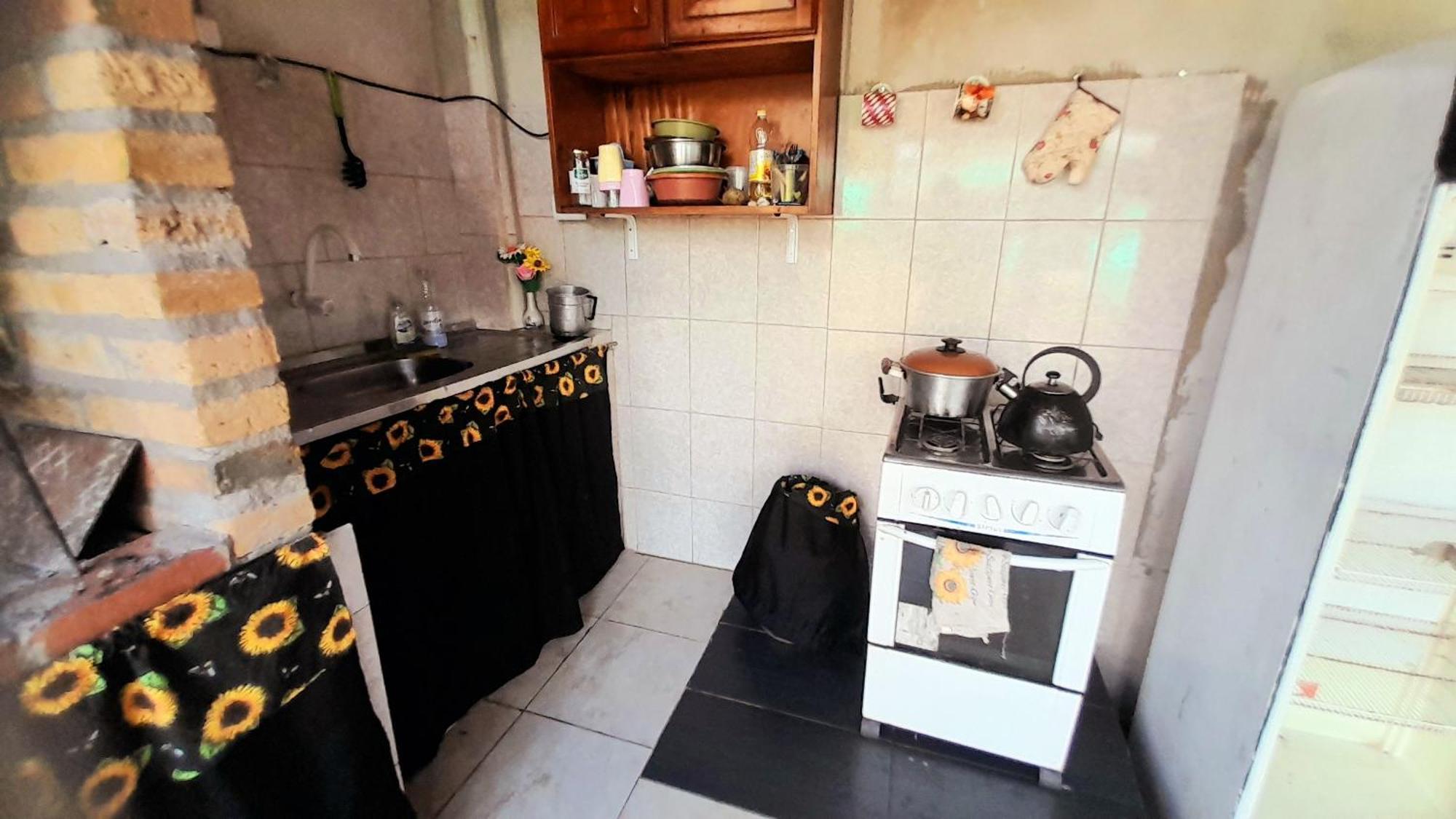 Hostel Loli Puerto Iguazu Bagian luar foto
