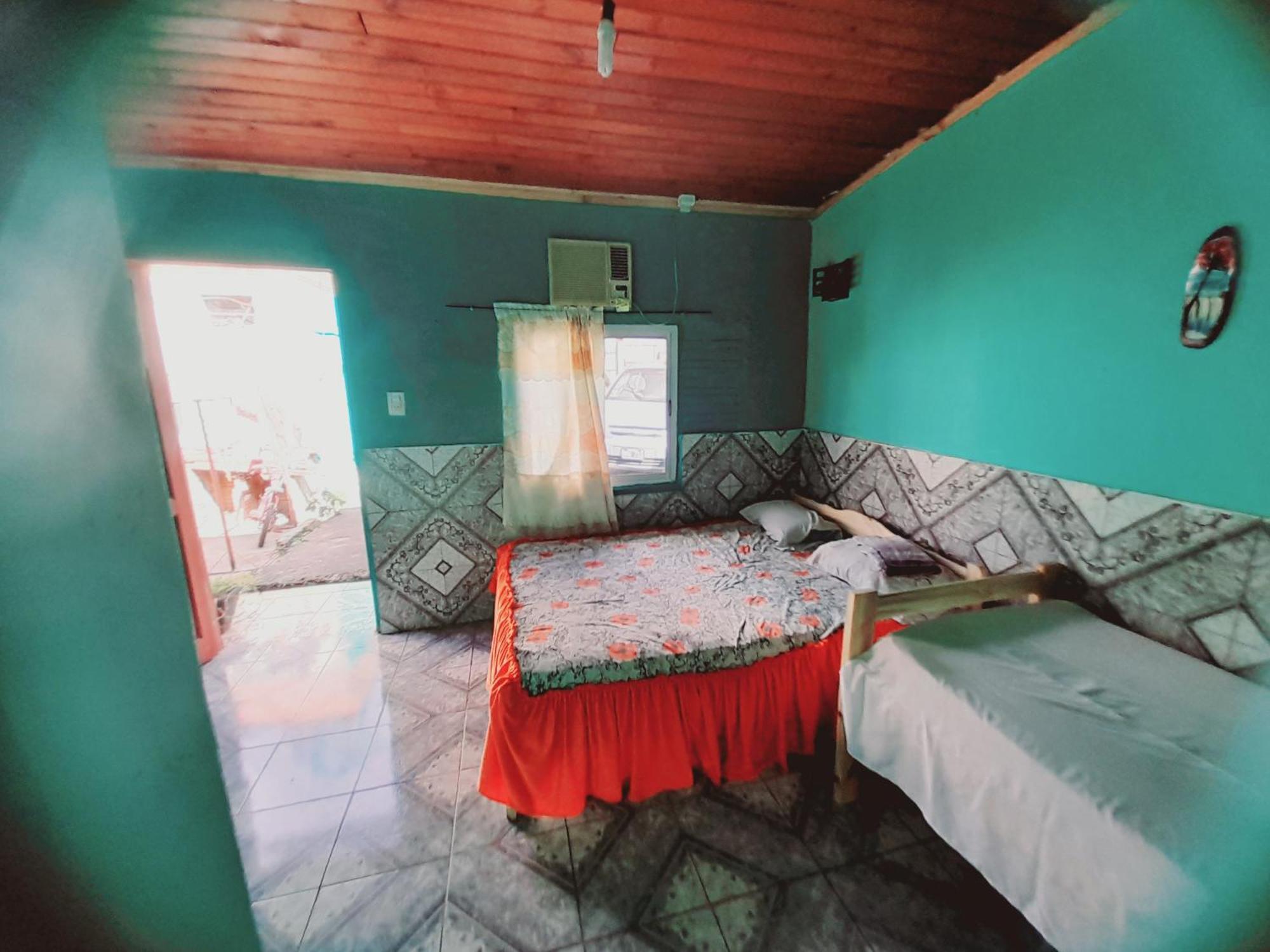 Hostel Loli Puerto Iguazu Bagian luar foto