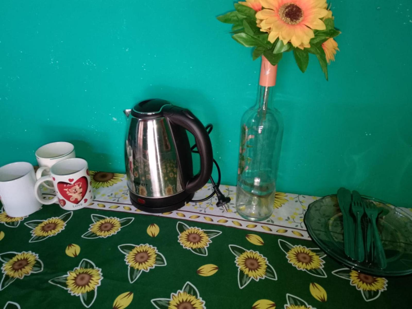 Hostel Loli Puerto Iguazu Bagian luar foto